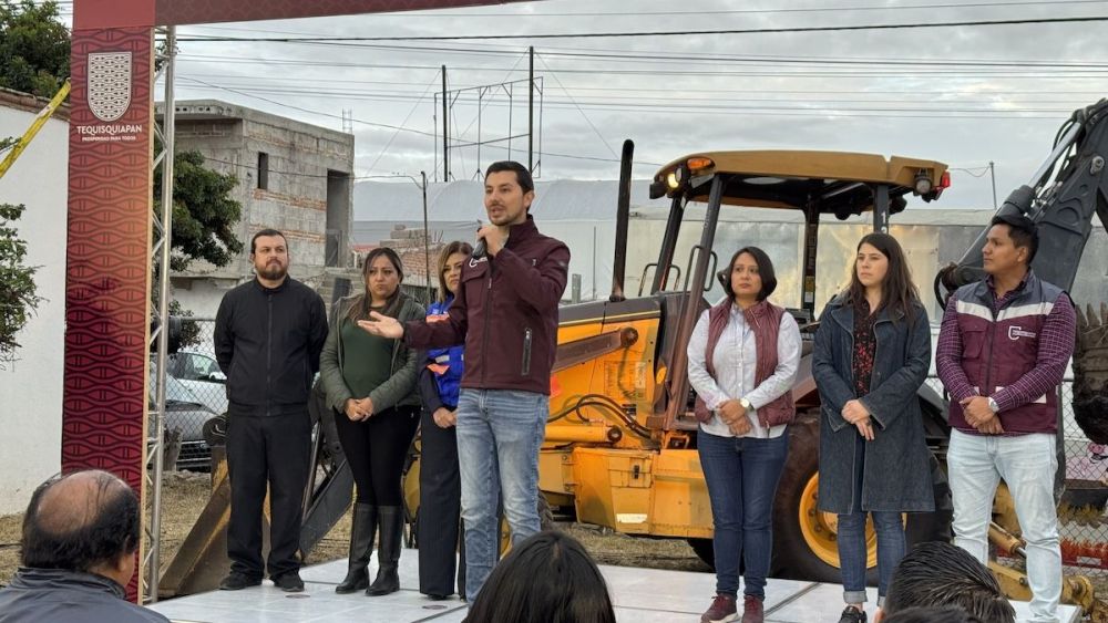 Héctor Magaña arranca la remodelación del DIF en Bordo Blanco para desarrollo comunitario.