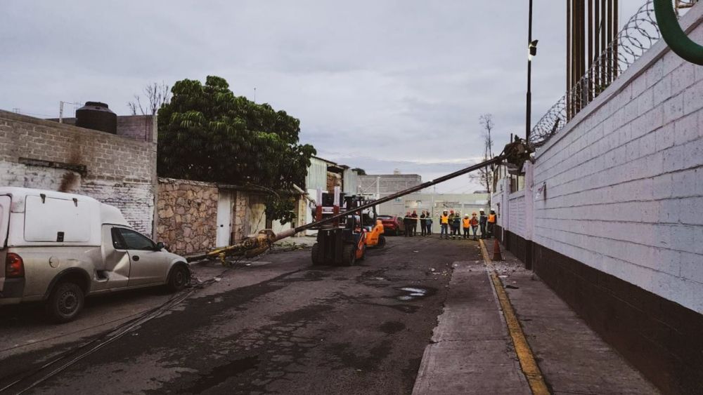 Colapso de estructura metálica en Carrillo Puerto. Foto: Ilustrativa/ Facebook/Protección Civil del Municipio de Querétaro.