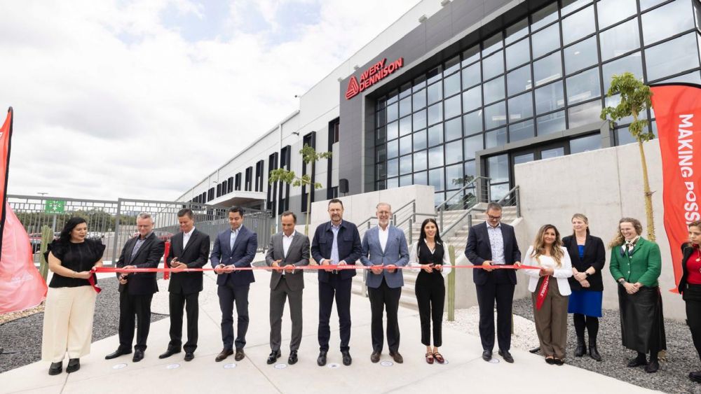 Avery Dennison inaugura nueva planta en Querétaro.