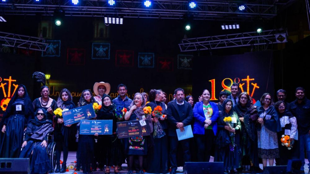 San Juan del Río Celebra el Concurso Nacional de Plañideras en el 18vo Festival de Día de Muertos.