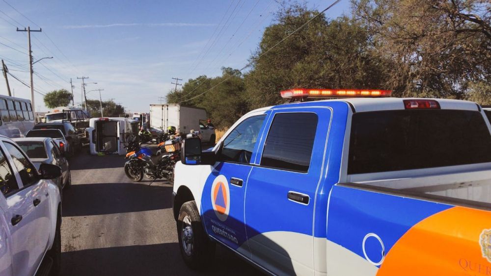 Accidente Vehicular Múltiple en Querétaro Deja 9 Personas Afectadas: Continúa el Cierre de Carretera. Foto: Ilustrativa/ Facebook/Protección Civil del Municipio de Querétaro.