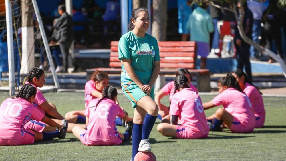 Inauguran la segunda edición de la Copa Valores en Corregidora.