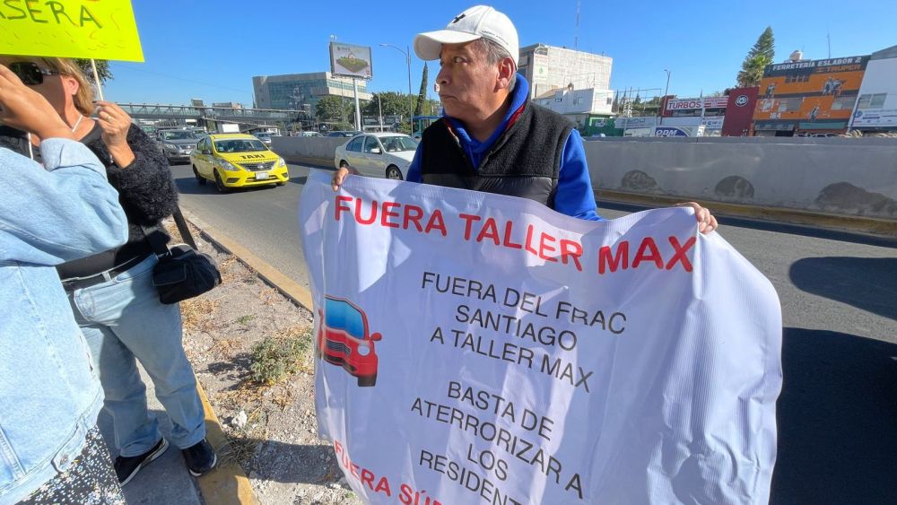 Vecinos del fraccionamiento Santiago exigen cancelar instalación de gasera.