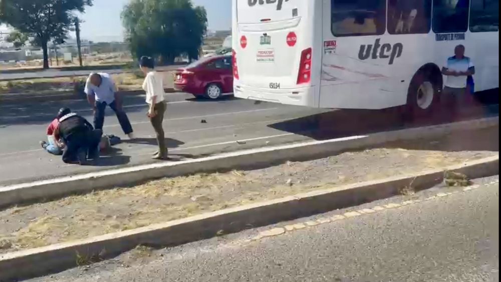 Accidente múltiple en Paseo de la República deja varios lesionados.