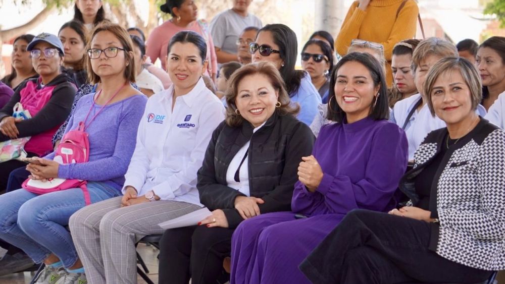 Inicia escuela para padres en preescolares DIF de Querétaro.