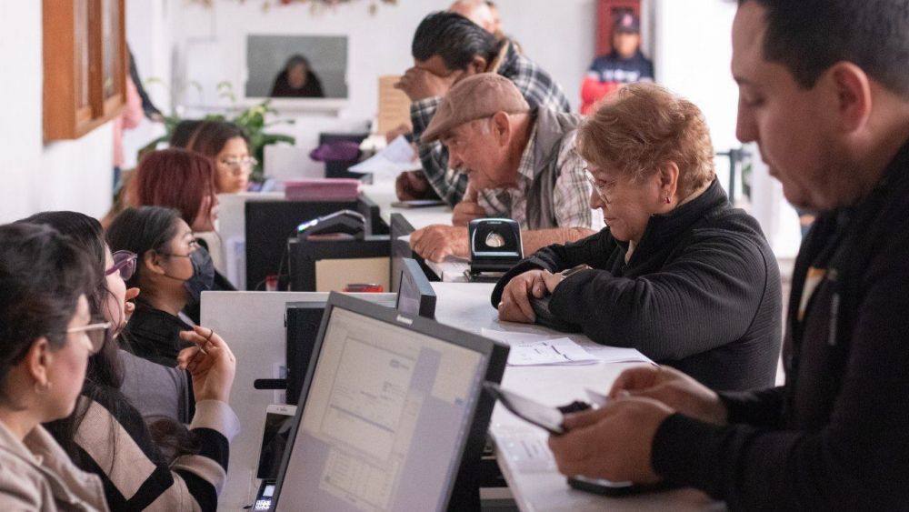 Municipio de San Juan del Río activa más de 20 cajas para recibir pago de predial 2025.