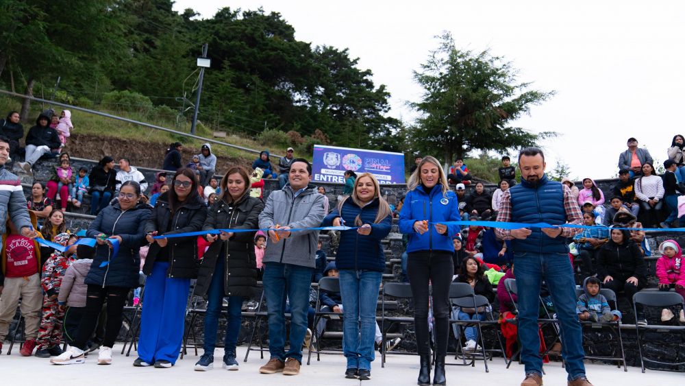 Tania Palacios fortalece el turismo en Pinal de Amoles durante su gira por la Sierra Gorda.