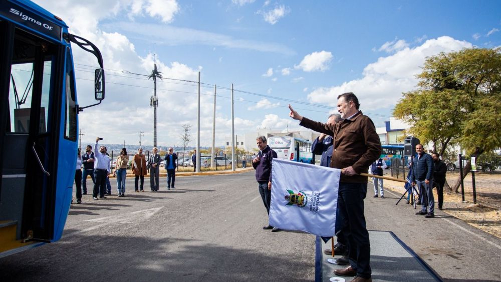 Arranca la Ruta Qrobus Troncal 15, una nueva opción de transporte para Huimilpan.