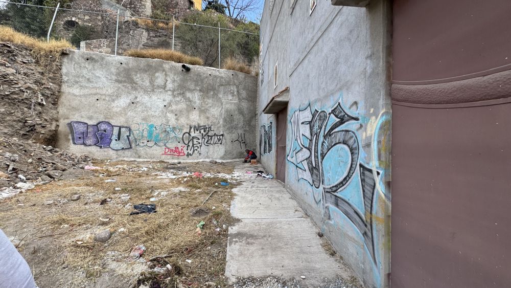 Quejas por predios abandonados y falta de urbanización en El Molino.