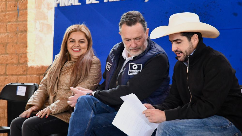 Compromiso cumplido: Dorantes celebra avances en el abasto de agua para Pinal de Amoles.