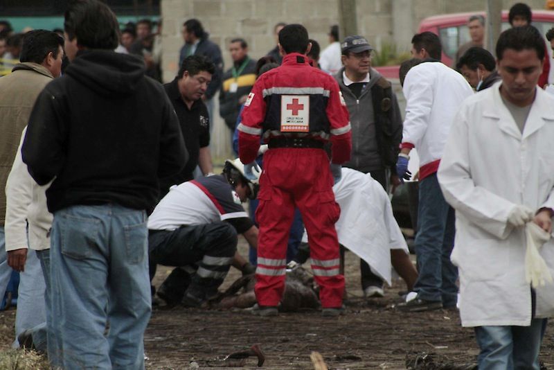 Explosión en cafetería en Félix Cuevas deja ocho lesionados