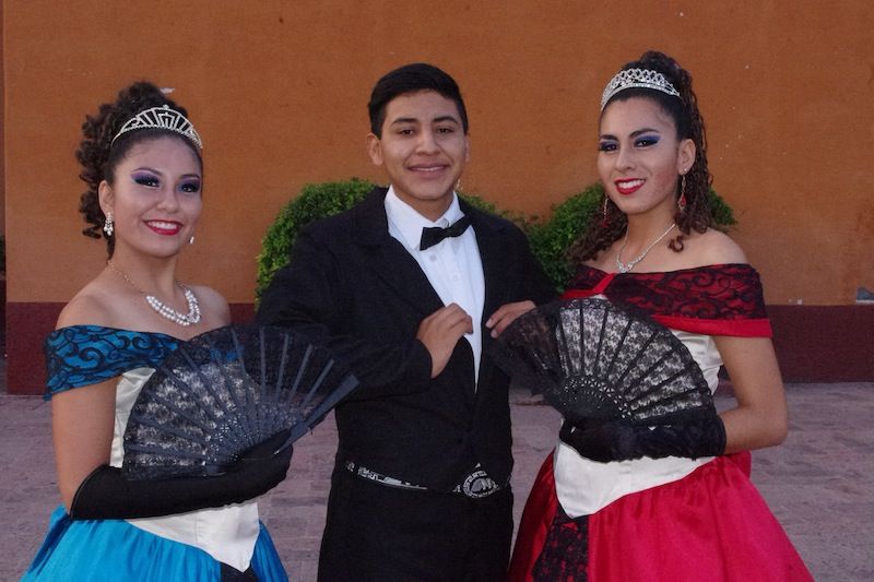 realizan-danza-flolklorica-de-tamaulipas-07