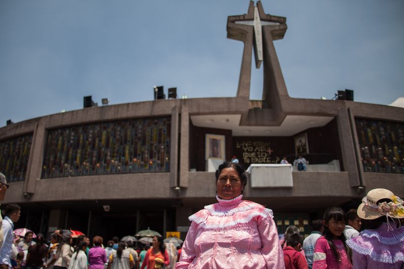 acinta en la Basílica de Guadalupe, en la Ciudad de México, en 2014 | CIMACFoto: César Martínez López