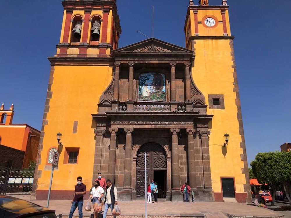 Suspende Iglesia peregrinación de farolitos en San Juan del Río