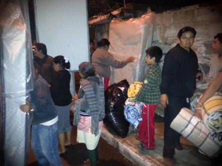 El Director de DIF Municipal, Román Bolaños, coordinó la entrega de apoyos a afectados