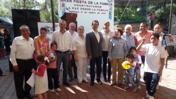 En Querétaro celebran a la familia.