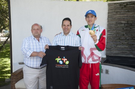 Pancho Domínguez se reunió con SaúlGutiérrez Macedo, quien ganó medalla de oro en Taekwondo en los Juegos Panamericanos Toronto 2015.