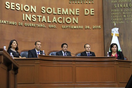 Sesión Solemne de la LVIII Legislatura de Querétaro.