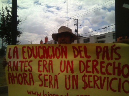 Los maestros advirtieron que continuarán con estas protestas. ROTATIVO