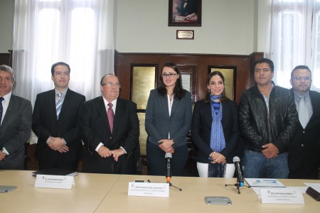 Apoyará gobierno de Pancho Domínguez a Pedro Escobedo con obra pública.