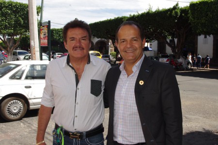 Delegado de Cruz Roja en Queretaro se reune con Memo Vega_2