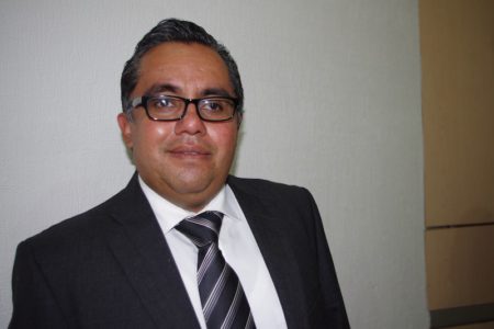 Edgar Espínola Callejas, director del Centro de Capacitación para el Trabajo Industrial (CECATI) No. 22.